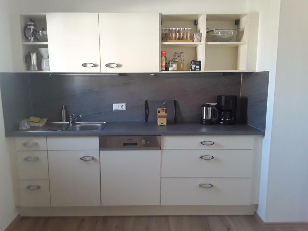 Freundliche Ferienwohnung Mit Grosser Terasse Aichstetten Exterior photo